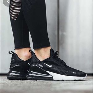 Air Max 270